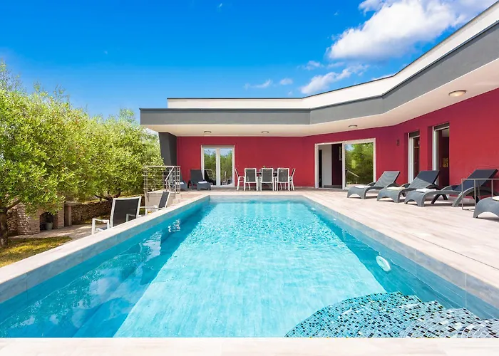 Villa Lm